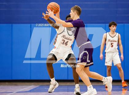 Thumbnail 3 in Elder vs Ryle photogallery.