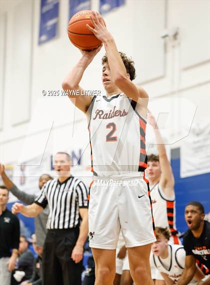 Thumbnail 2 in Elder vs Ryle photogallery.