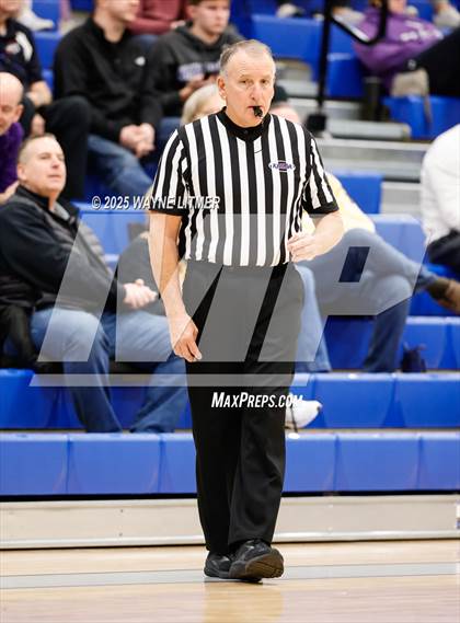 Thumbnail 1 in Elder vs Ryle photogallery.