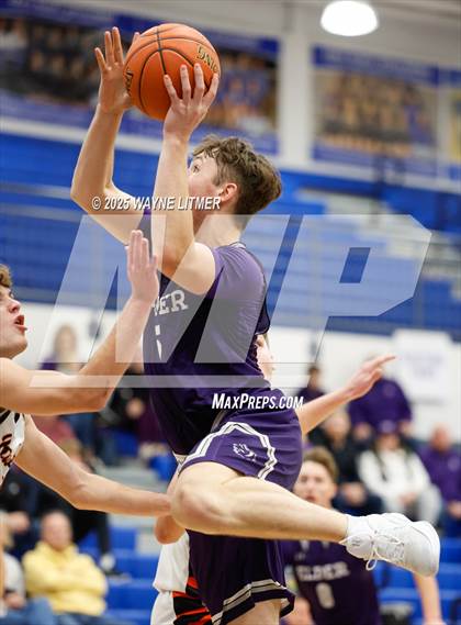 Thumbnail 3 in Elder vs Ryle photogallery.