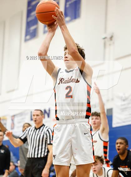 Thumbnail 2 in Elder vs Ryle photogallery.