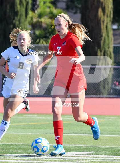 Thumbnail 2 in Menlo School vs. Burlingame (CIF CCS D3 Final) photogallery.