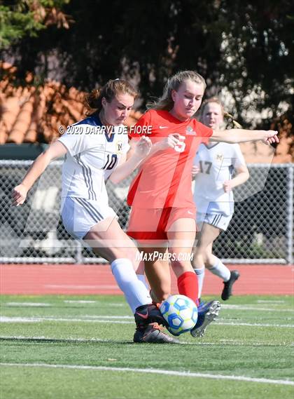 Thumbnail 2 in Menlo School vs. Burlingame (CIF CCS D3 Final) photogallery.
