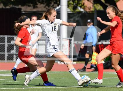 Thumbnail 3 in Menlo School vs. Burlingame (CIF CCS D3 Final) photogallery.