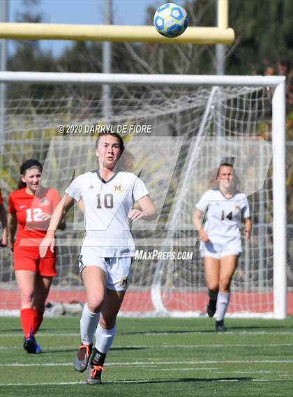 Thumbnail 3 in Menlo School vs. Burlingame (CIF CCS D3 Final) photogallery.