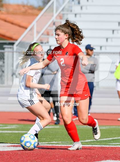Thumbnail 2 in Menlo School vs. Burlingame (CIF CCS D3 Final) photogallery.