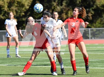 Thumbnail 3 in Menlo School vs. Burlingame (CIF CCS D3 Final) photogallery.
