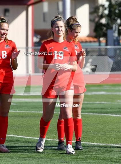 Thumbnail 1 in Menlo School vs. Burlingame (CIF CCS D3 Final) photogallery.