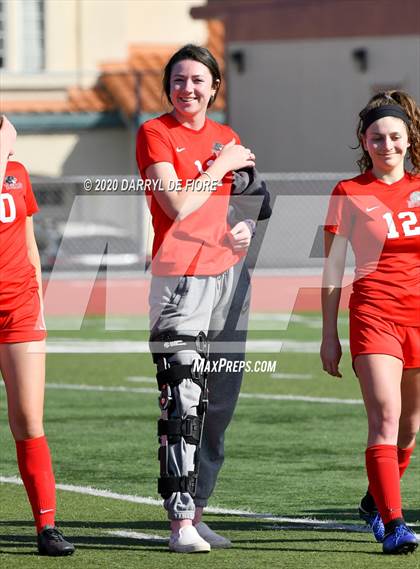 Thumbnail 3 in Menlo School vs. Burlingame (CIF CCS D3 Final) photogallery.