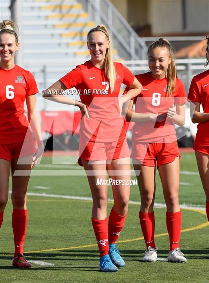 Thumbnail 2 in Menlo School vs. Burlingame (CIF CCS D3 Final) photogallery.