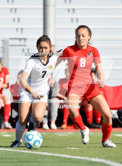 Thumbnail 2 in Menlo School vs. Burlingame (CIF CCS D3 Final) photogallery.