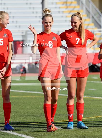 Thumbnail 1 in Menlo School vs. Burlingame (CIF CCS D3 Final) photogallery.