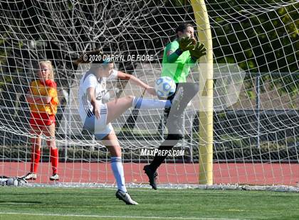 Thumbnail 2 in Menlo School vs. Burlingame (CIF CCS D3 Final) photogallery.