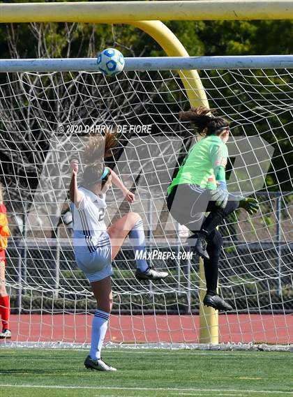 Thumbnail 1 in Menlo School vs. Burlingame (CIF CCS D3 Final) photogallery.