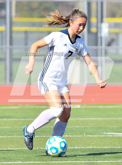 Thumbnail 1 in Menlo School vs. Burlingame (CIF CCS D3 Final) photogallery.