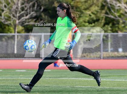 Thumbnail 1 in Menlo School vs. Burlingame (CIF CCS D3 Final) photogallery.