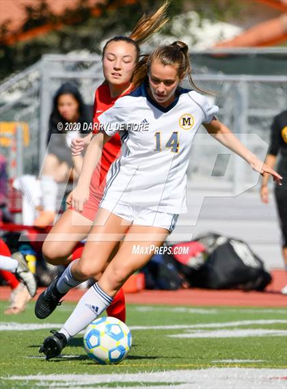 Thumbnail 2 in Menlo School vs. Burlingame (CIF CCS D3 Final) photogallery.