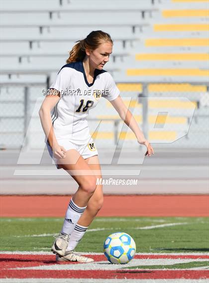 Thumbnail 2 in Menlo School vs. Burlingame (CIF CCS D3 Final) photogallery.