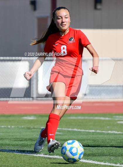 Thumbnail 2 in Menlo School vs. Burlingame (CIF CCS D3 Final) photogallery.