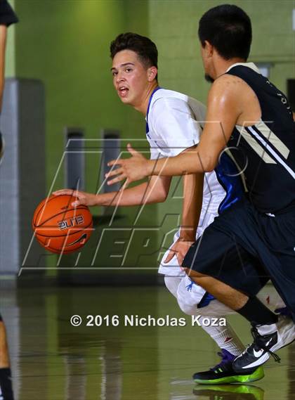 Thumbnail 1 in Marquez vs. Maywood (CIF LA City Section D4 Final) photogallery.