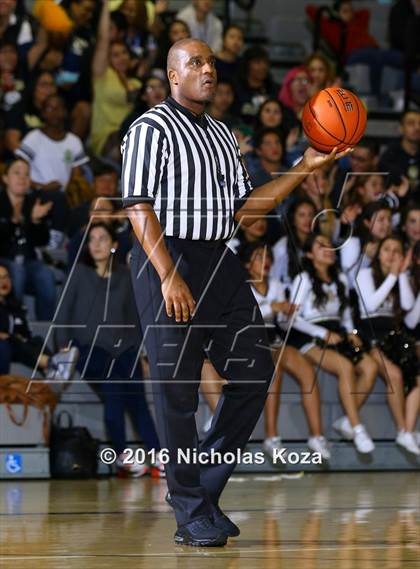 Thumbnail 2 in Marquez vs. Maywood (CIF LA City Section D4 Final) photogallery.