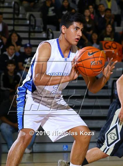 Thumbnail 1 in Marquez vs. Maywood (CIF LA City Section D4 Final) photogallery.