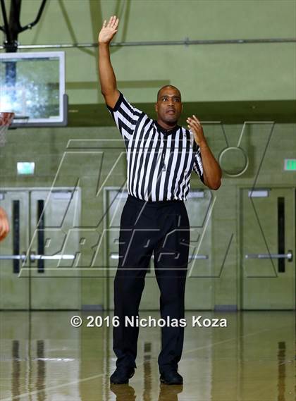 Thumbnail 3 in Marquez vs. Maywood (CIF LA City Section D4 Final) photogallery.
