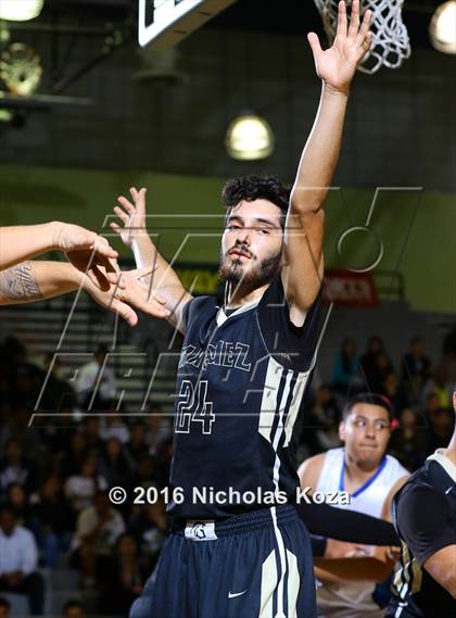 Thumbnail 3 in Marquez vs. Maywood (CIF LA City Section D4 Final) photogallery.