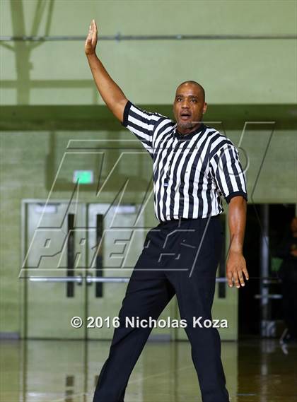 Thumbnail 1 in Marquez vs. Maywood (CIF LA City Section D4 Final) photogallery.