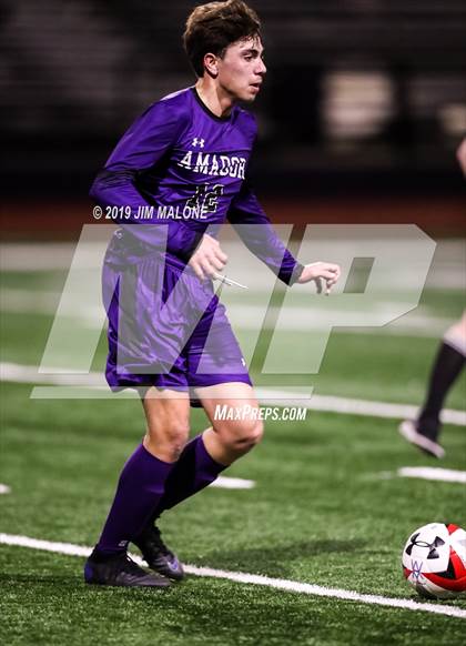 Thumbnail 2 in De La Salle @ Amador Valley photogallery.