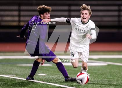 Thumbnail 1 in De La Salle @ Amador Valley photogallery.