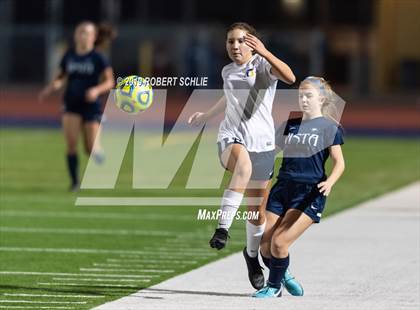 Thumbnail 2 in Oak Ridge @ Vista del Lago photogallery.