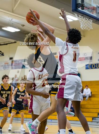 Thumbnail 3 in San Luis Obispo vs Liberty (Santa Barbara Holiday Classic) photogallery.