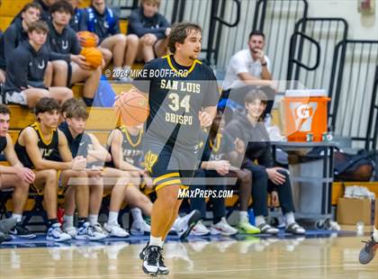 Thumbnail 2 in San Luis Obispo vs Liberty (Santa Barbara Holiday Classic) photogallery.