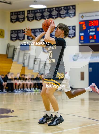 Thumbnail 2 in San Luis Obispo vs Liberty (Santa Barbara Holiday Classic) photogallery.