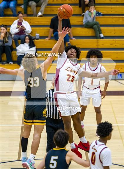 Thumbnail 2 in San Luis Obispo vs Liberty (Santa Barbara Holiday Classic) photogallery.