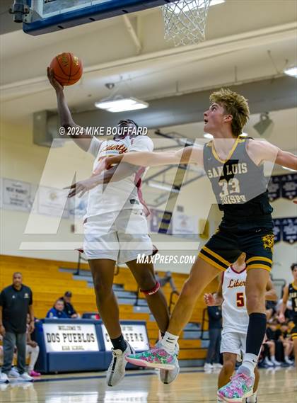 Thumbnail 2 in San Luis Obispo vs Liberty (Santa Barbara Holiday Classic) photogallery.