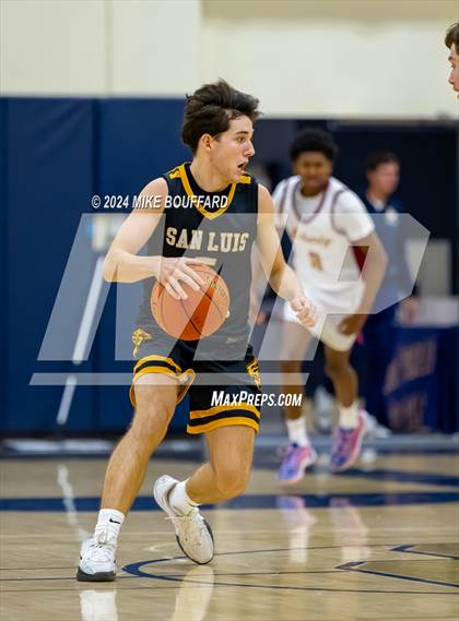 Thumbnail 1 in San Luis Obispo vs Liberty (Santa Barbara Holiday Classic) photogallery.