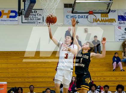 Thumbnail 3 in San Luis Obispo vs Liberty (Santa Barbara Holiday Classic) photogallery.