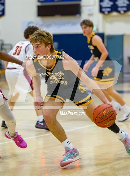 Thumbnail 2 in San Luis Obispo vs Liberty (Santa Barbara Holiday Classic) photogallery.