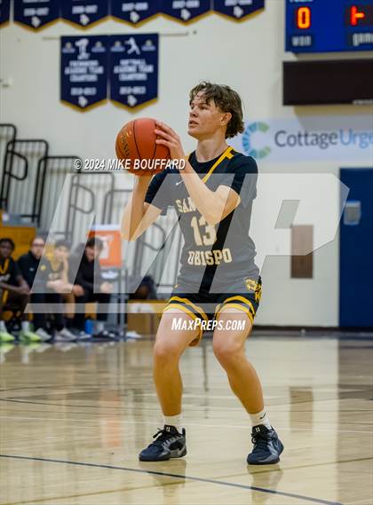 Thumbnail 2 in San Luis Obispo vs Liberty (Santa Barbara Holiday Classic) photogallery.