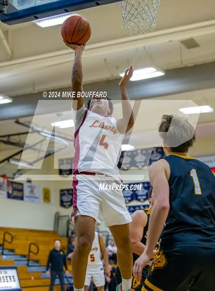 Thumbnail 3 in San Luis Obispo vs Liberty (Santa Barbara Holiday Classic) photogallery.