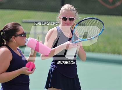 Thumbnail 1 in CHSAA 3A Region 1 (Evergreen) photogallery.