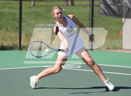 Thumbnail 1 in CHSAA 3A Region 1 (Evergreen) photogallery.
