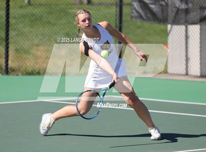 Thumbnail 2 in CHSAA 3A Region 1 (Evergreen) photogallery.