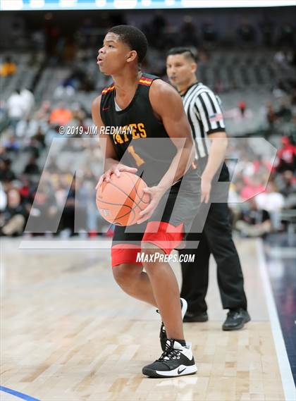 Thumbnail 2 in Montverde Academy vs. Yates (Thanksgiving Hoopfest) photogallery.