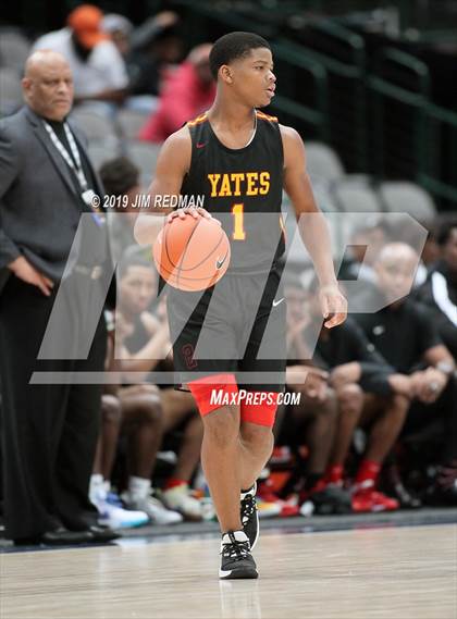 Thumbnail 3 in Montverde Academy vs. Yates (Thanksgiving Hoopfest) photogallery.