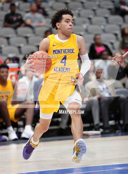 Thumbnail 3 in Montverde Academy vs. Yates (Thanksgiving Hoopfest) photogallery.