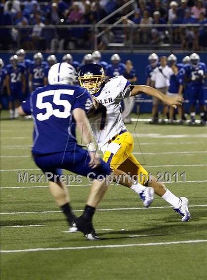 Thumbnail 3 in Archbishop Moeller @ St. Xavier photogallery.