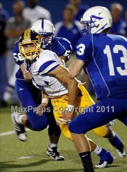 Thumbnail 2 in Archbishop Moeller @ St. Xavier photogallery.